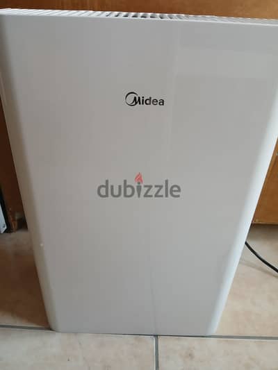 Midea Air Purifier 35bd in excellent condition