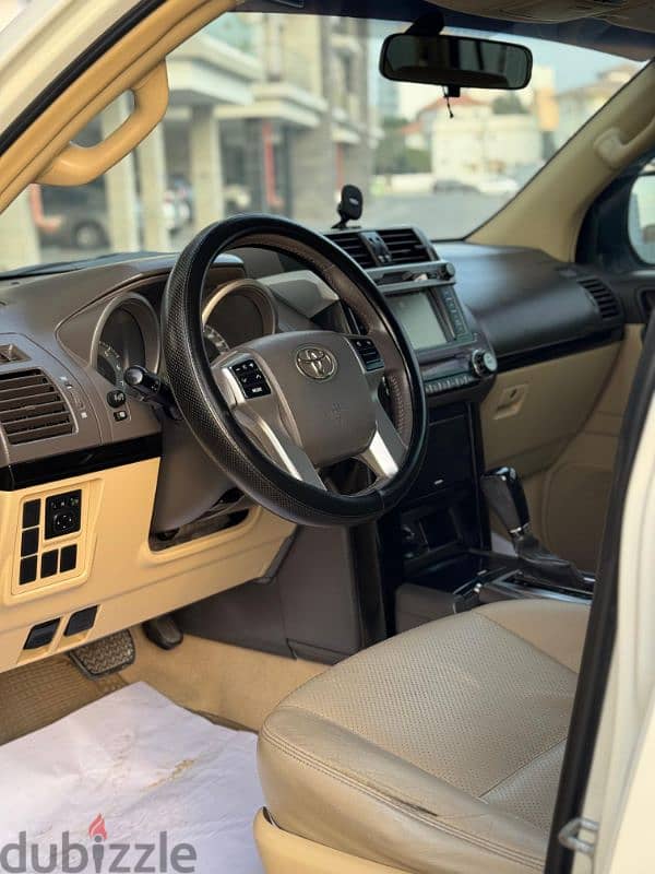 Toyota Prado 2014 well maintained 9