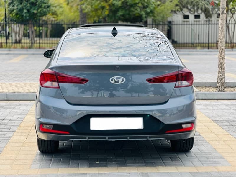 Hyundai Elantra 2019 Model/Full Option/For sale 6