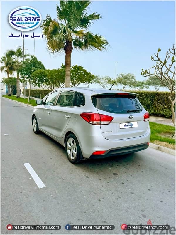 Kia Carens 2016 8