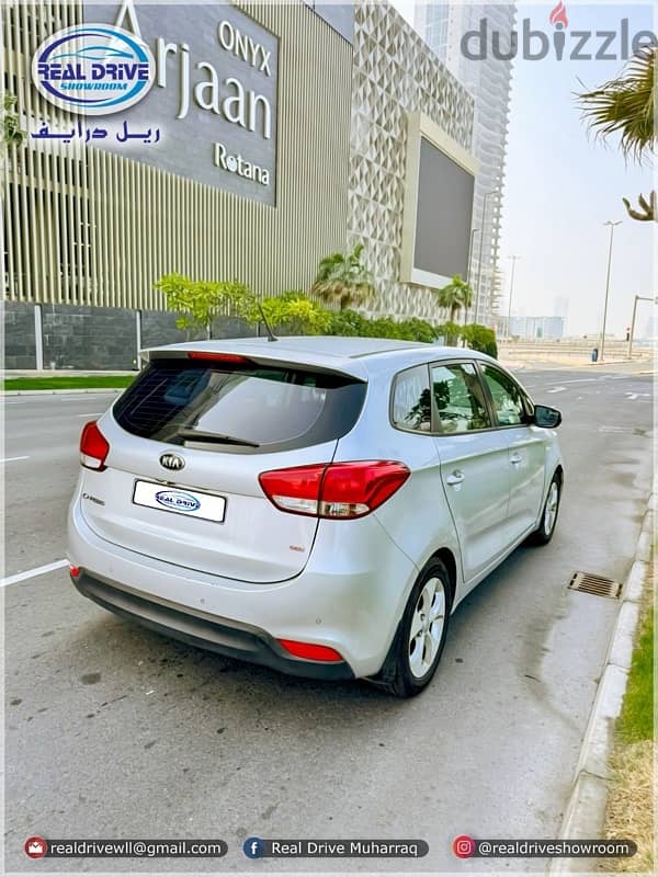 Kia Carens 2016 9