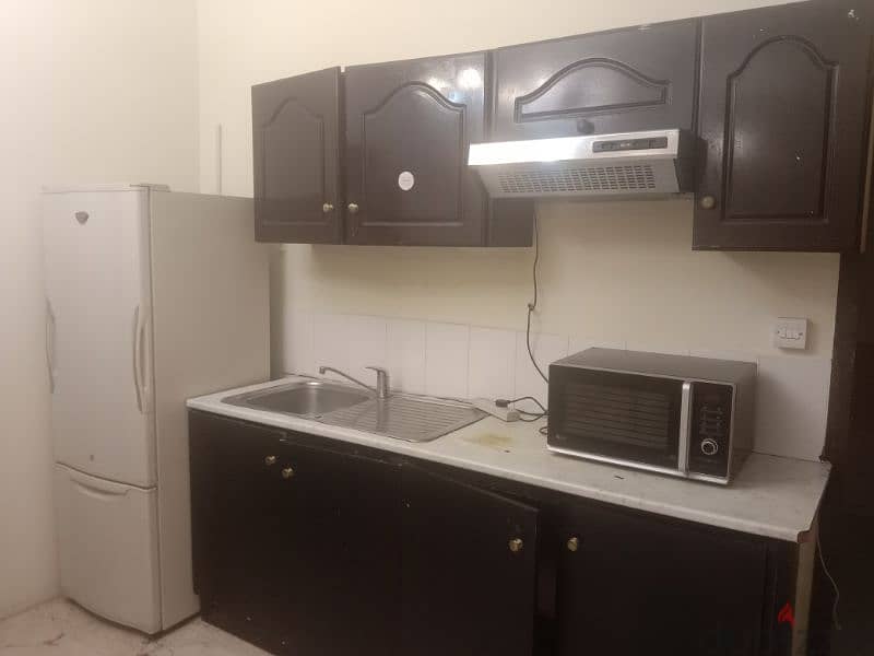 with kitchen fully furnished studio flat 180bd with ewa in Juffair 0