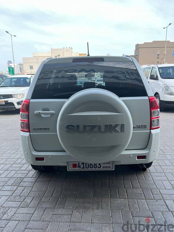 Suzuki Grand Vitara 2018 Low Millage Very Clean Condition 3