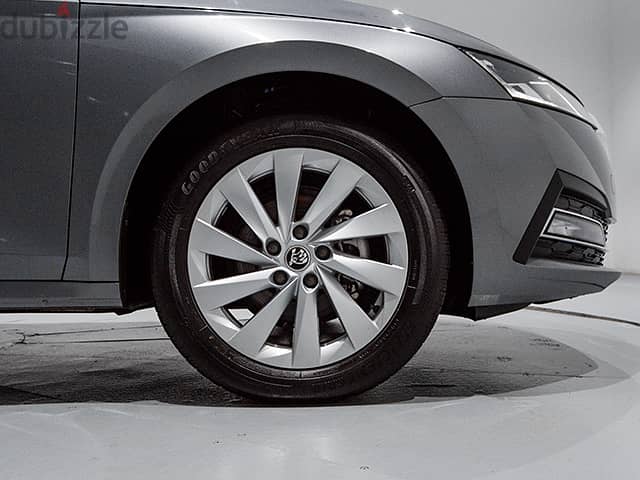 Skoda Octavia 2024 Ambition (NEW) 4