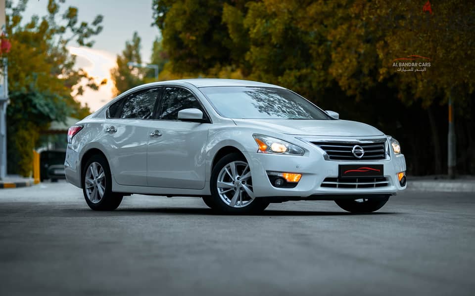 Nissan Altima 2015 | WHITE | EXCELLENT CONDITION 2