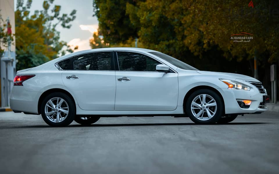 Nissan Altima 2015 | WHITE | EXCELLENT CONDITION 5