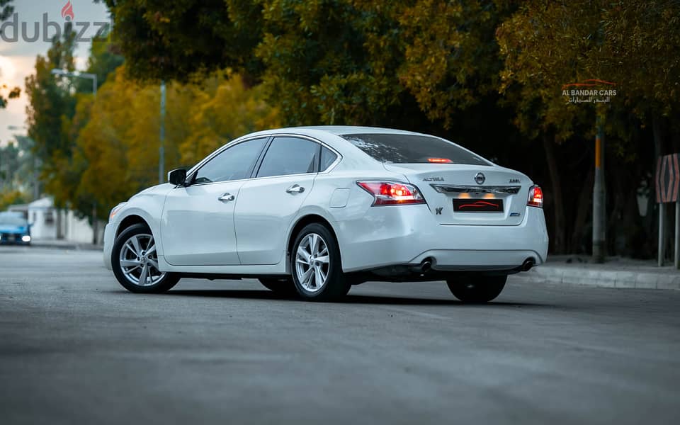 Nissan Altima 2015 | WHITE | EXCELLENT CONDITION 6