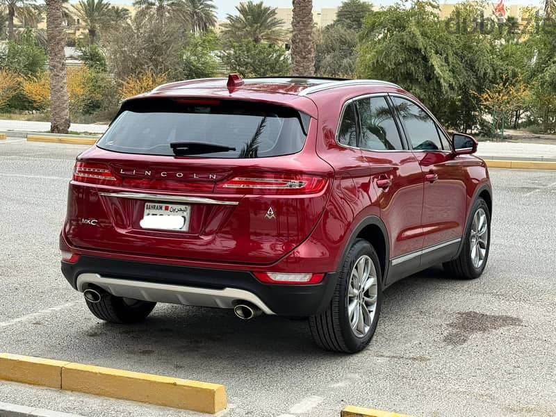 Lincoln MKC 2019 Red 7