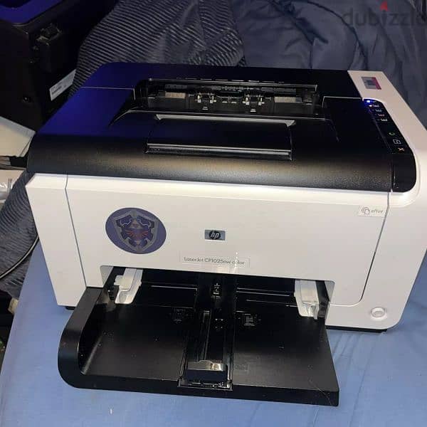 HP LaserJet CP1025NW Small Size Wireless Color Laser Printer 0