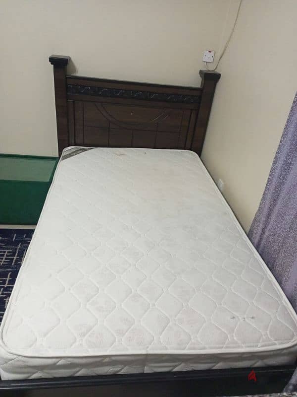 1.2x2.0 bed with mattress for Sale 0