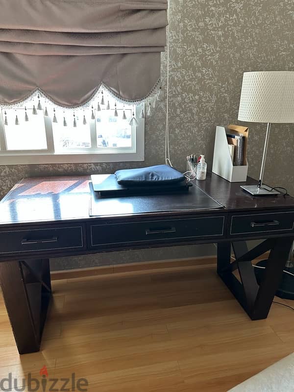 furniture in excellent condition 16