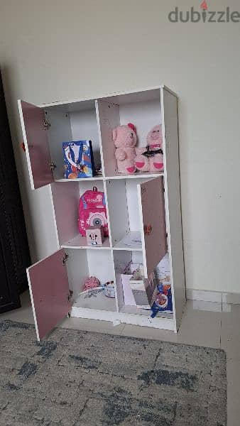 toys rack and cupboard  single 5