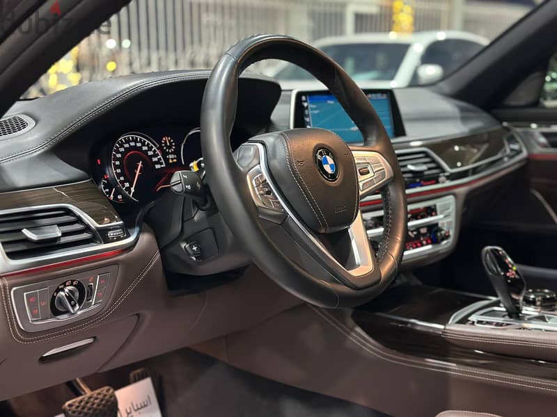 BMW 7-Series 2016 750li 4