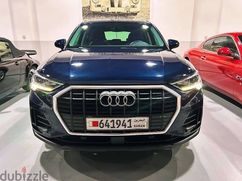 Audi Q3 2020 49000 KM  35-TFSI 1.4L Turbocharged Agent Maintained 9