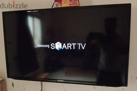 Used 40'' Samsung Smart TV for sale