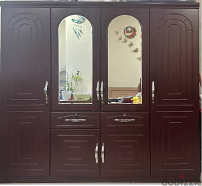 Wardrobe 4 Door With Mirror For Sale: BD 50 (Negotiable). Good Conditi