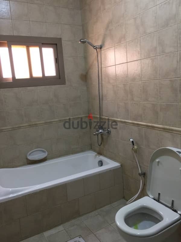 sharing flat for rent in JidAli 3