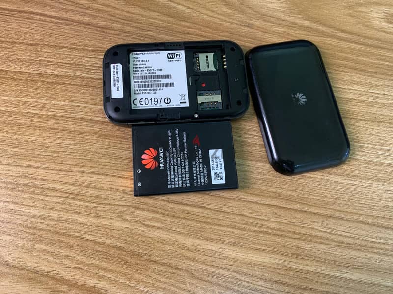 2 PORTABLE WIFI DEVICE GOOD CONDITION 3