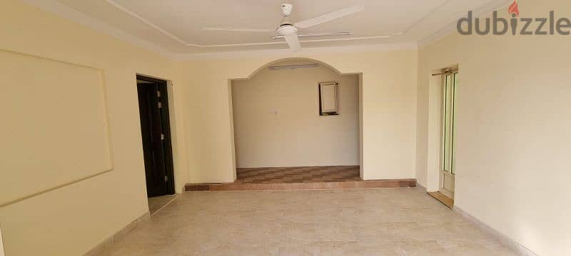 for  rent  3 bedrooms  villa in HamaD Town 3