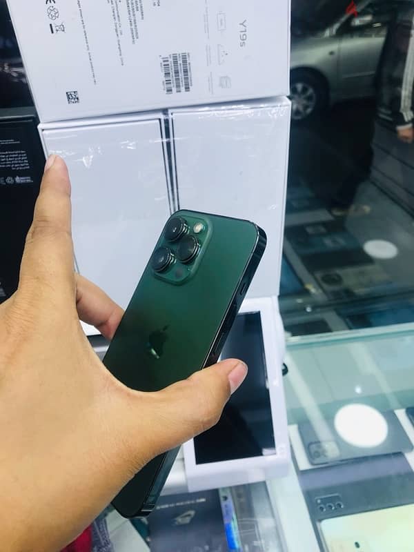 IPhone 13 pro 128 gb 4