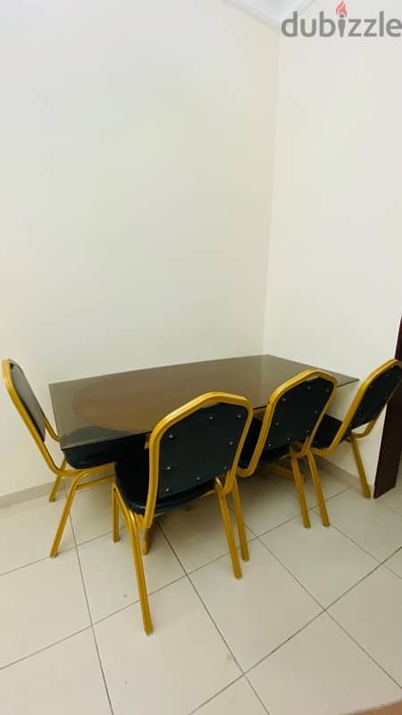 Dining Table with Glass Top and 4 Chairs 2