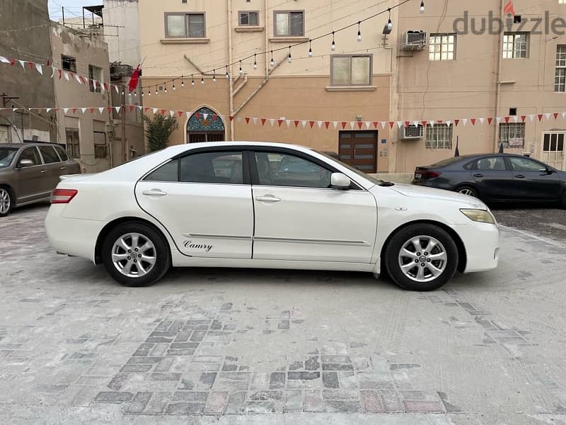 Toyota Camry 2011 model full option single owner 33239169 7