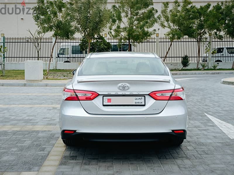 Toyota Camry 2020-GLE-SINGLE OWNER NONACCIDENT 1