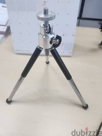 Tripod Stand