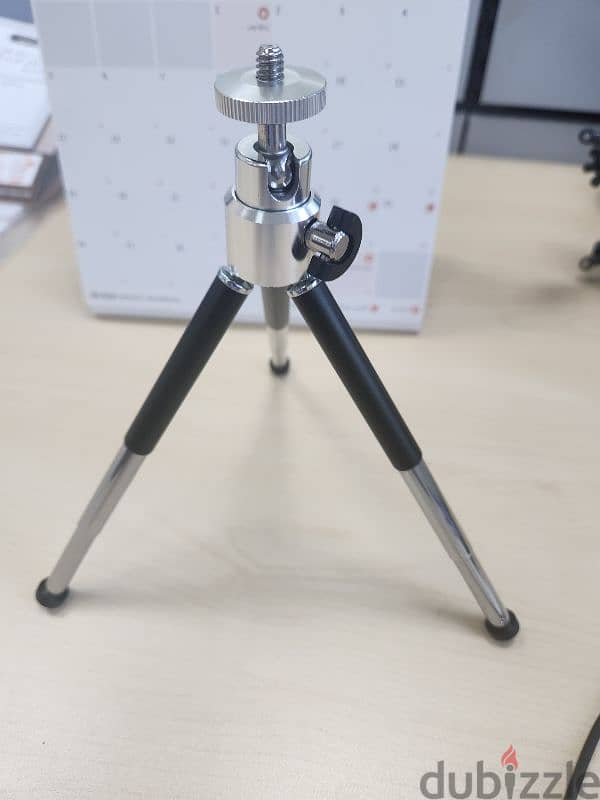 Tripod Stand 0