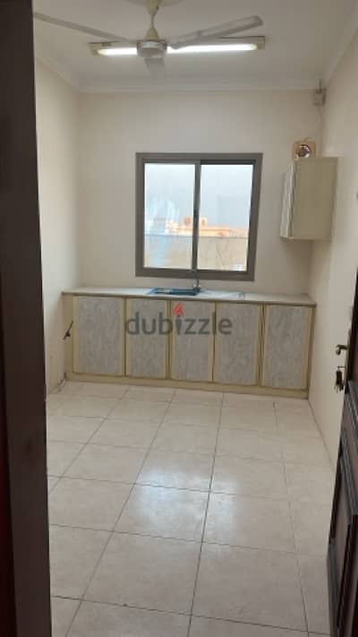 استيديو للأيجار studio for rent