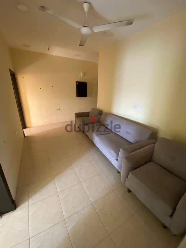 2 bedroom apartment for rent in Ras Rumman, including electricity 1