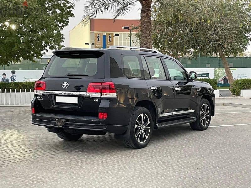 2021 Toyota Land Cruiser GXR Grand Touring 4