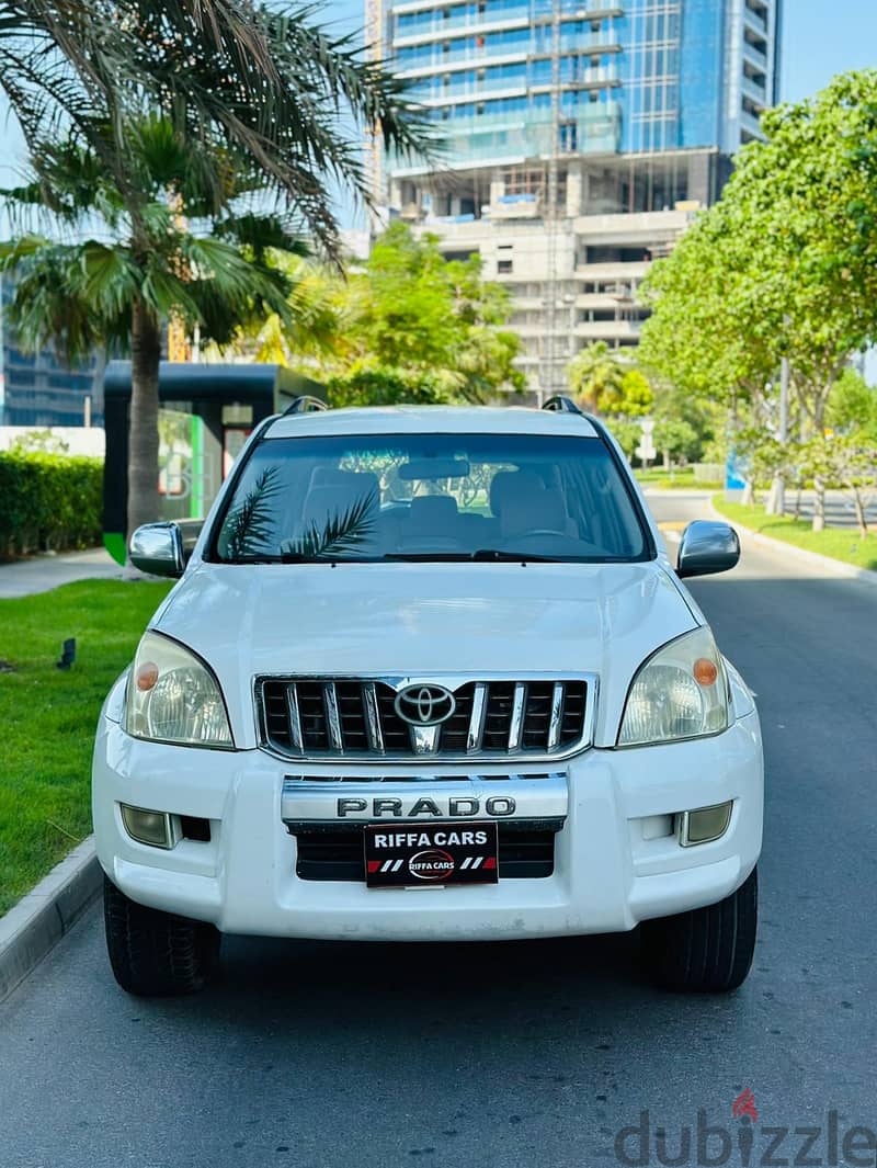 TOYOTA PRADO 2008 MODEL 4 WHEEL DRIVE SUV CALL OR WHATSAPP ON 33239169 3