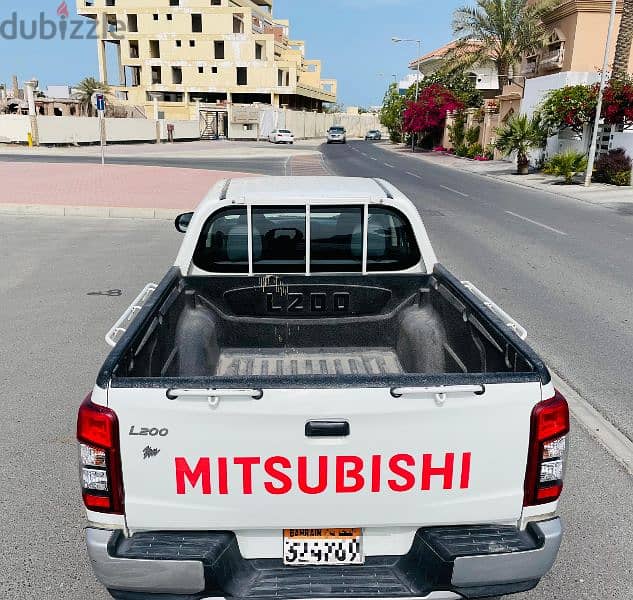 Mitsubishi L200 2020 11