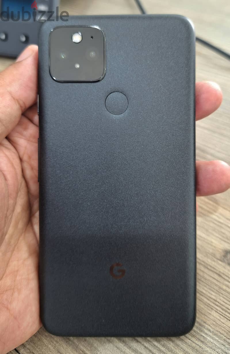 Excellent condition like new Google pixel 5 (all original condition) 1