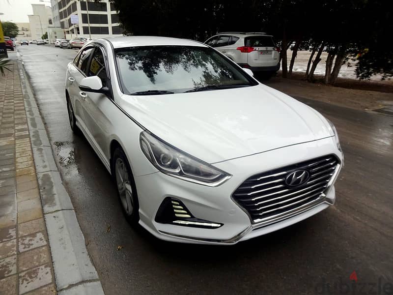 Hyundai Sonata Limited Bahrain Agency Car Well Maintained For Sale! 3