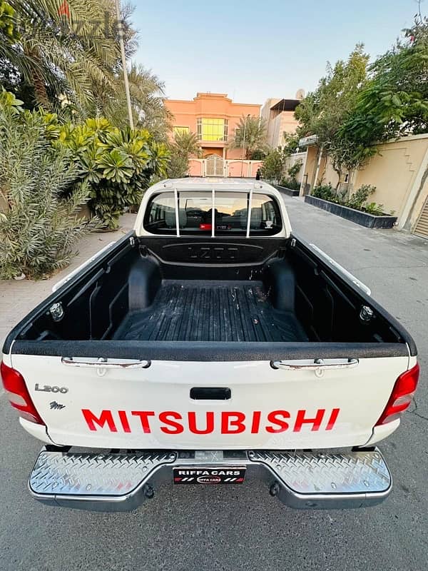 Mitsubishi L200 2018 model double cabin pickup 1 year passing 33239169 3