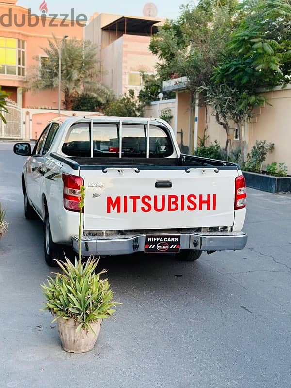 Mitsubishi L200 2018 model double cabin pickup 1 year passing 33239169 4