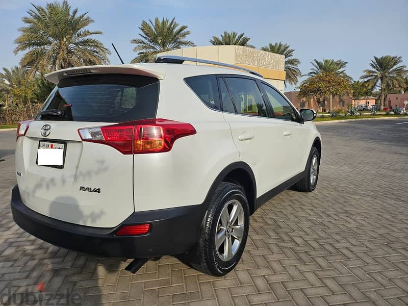 Toyota Rav 4 2015 mid option single owner excellent coondition for sal 5