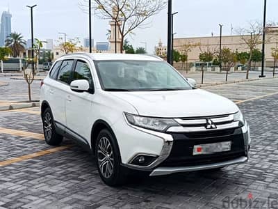 Mitsubishi Outlander 2016 2.4L 4WD MID Option 7 Seater SUV FOR Sale