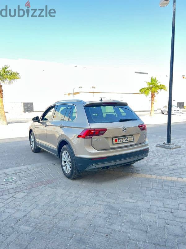 Valkswagen Tiguan 2018 Mid Option Low Millage Very Clean Condition 5