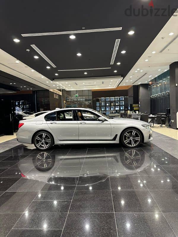 BMW 730il Model 2017 3