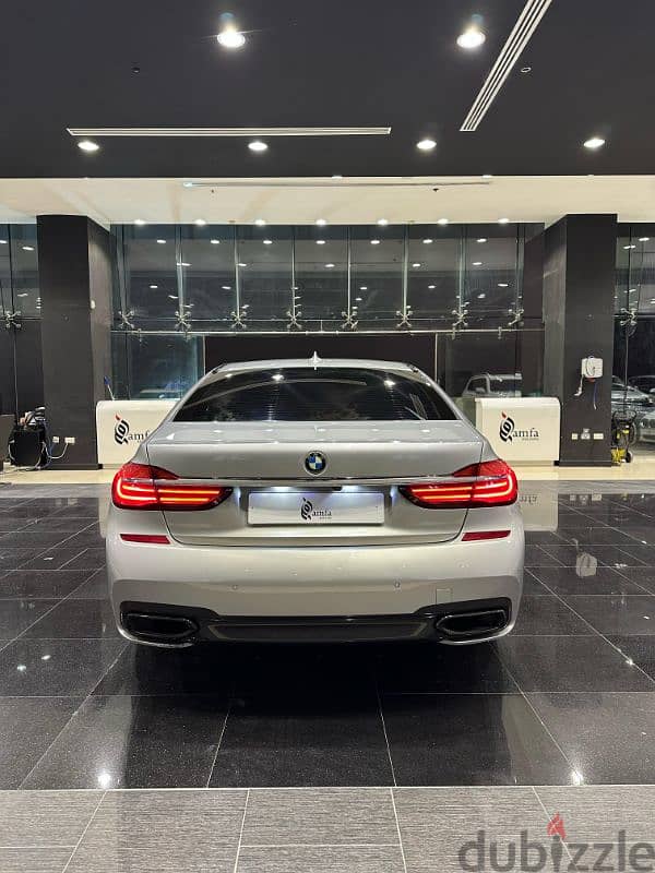 BMW 730il Model 2017 5