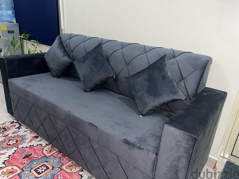 Exellent condition 3 seater sofa for sale new condition 1