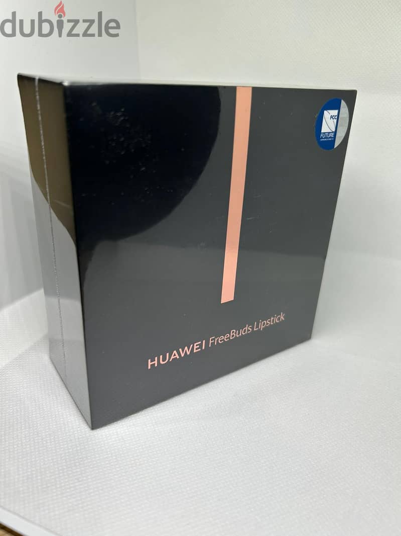 Huawei FreeBuds Lipstick Earbuds. 1