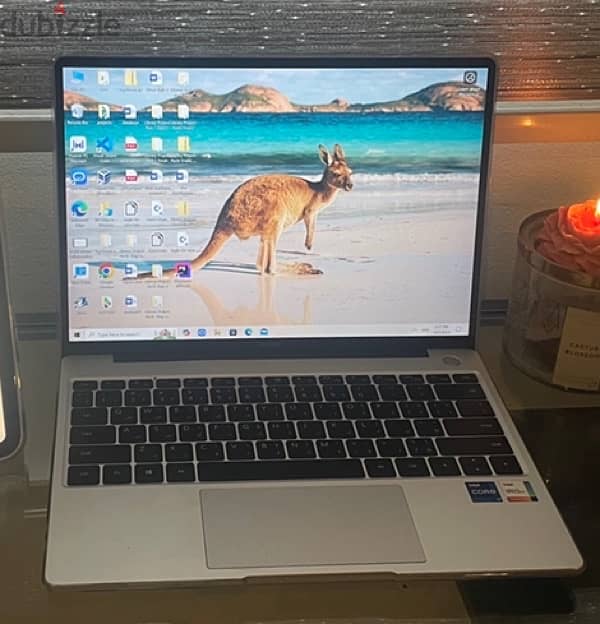 HUAWEI MateBook 13s ‎حالة الجهاز مثل الجديد استخدام خفيف جدا 3