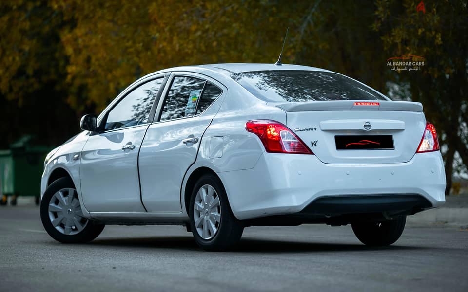 Nissan Sunny 2023 | EXCELLENT CONDITION | WHITE | 5