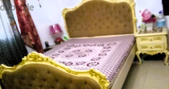 BEDROOM ROYAL SET AND BOOKCASE SET / SHELVES, SOFA SET & DINNING TABLE