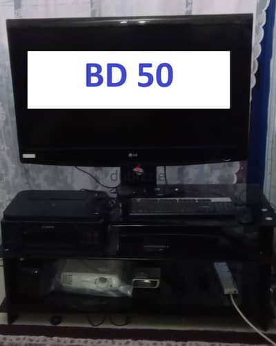 LG TV 42" WITH GLASS STAND 3 SHELVES -BD 50