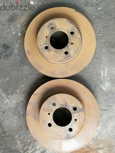 Mitsubushi lancer brake drums